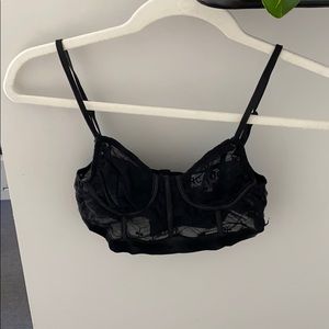 lace black boustier